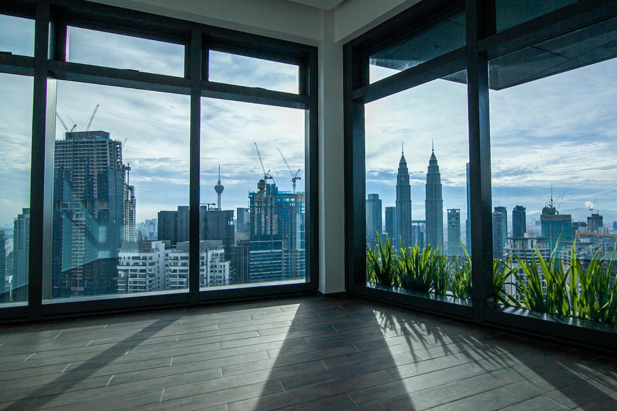 Eaton Residences Klcc By Plush Kuala Lumpur Extérieur photo