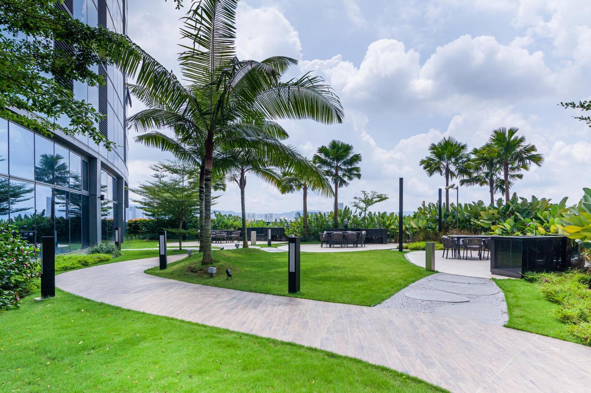 Eaton Residences Klcc By Plush Kuala Lumpur Extérieur photo